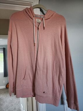 Volcom "Lived In" Series - Women's Zip Hoodie Sweater in Dusty Rose